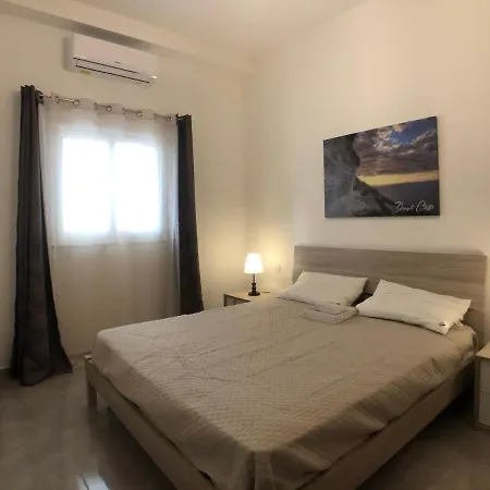 Central Close To Uni, Sliema & Mater Dei Apartament Gzira